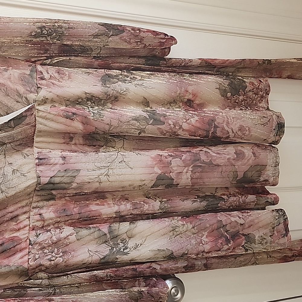 Le Chateau Long Sleeve Floral Dress - Brown and Pink XXL - Picture 5 of 7